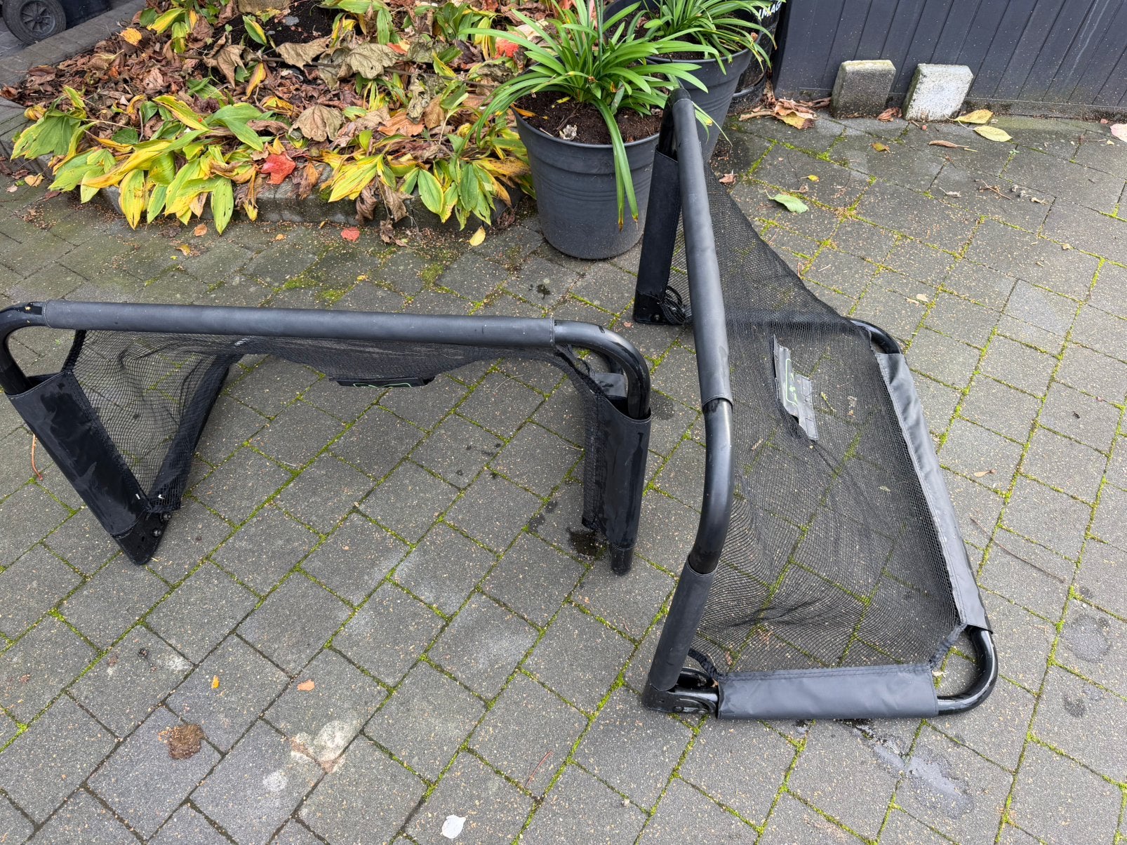 2 Goals van Exit Toys, Ophalen, Zo goed als nieuw