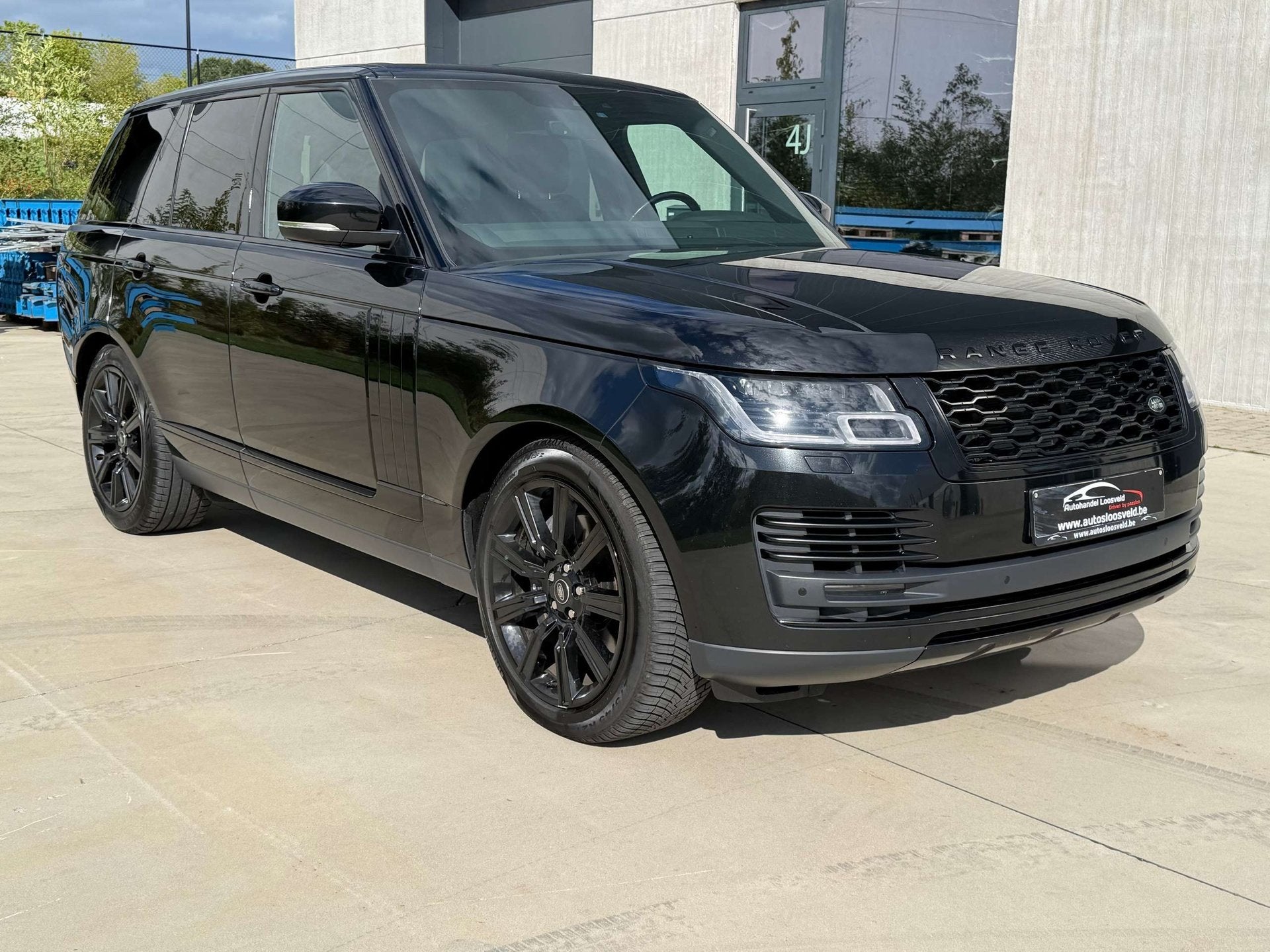 Land Rover Range Rover 3.0 TD6 D300 Black Pack / LICHTE VRAC, Autos, Achat, 2997 cm³, Euro 6, Entreprise
