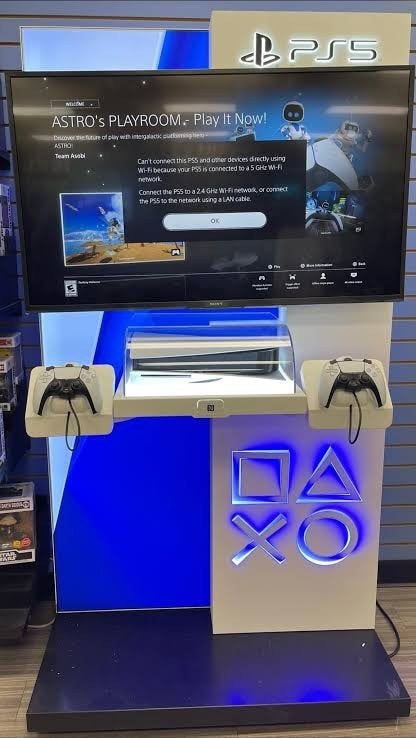 PS5 demopod kiosk gezocht, Games en Spelcomputers, Ophalen, Gebruikt, Playstation 5