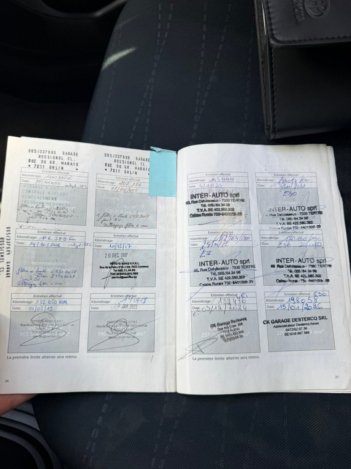 Toyota Yaris | Essence | Prêt à immatriculé | Carnet complet, Autos, Achat, Entreprise, https://public.car-pass.be/vhr/xxxxxxxx-xxxx-xxxx-xxxx-xxxxxxxxxxxx