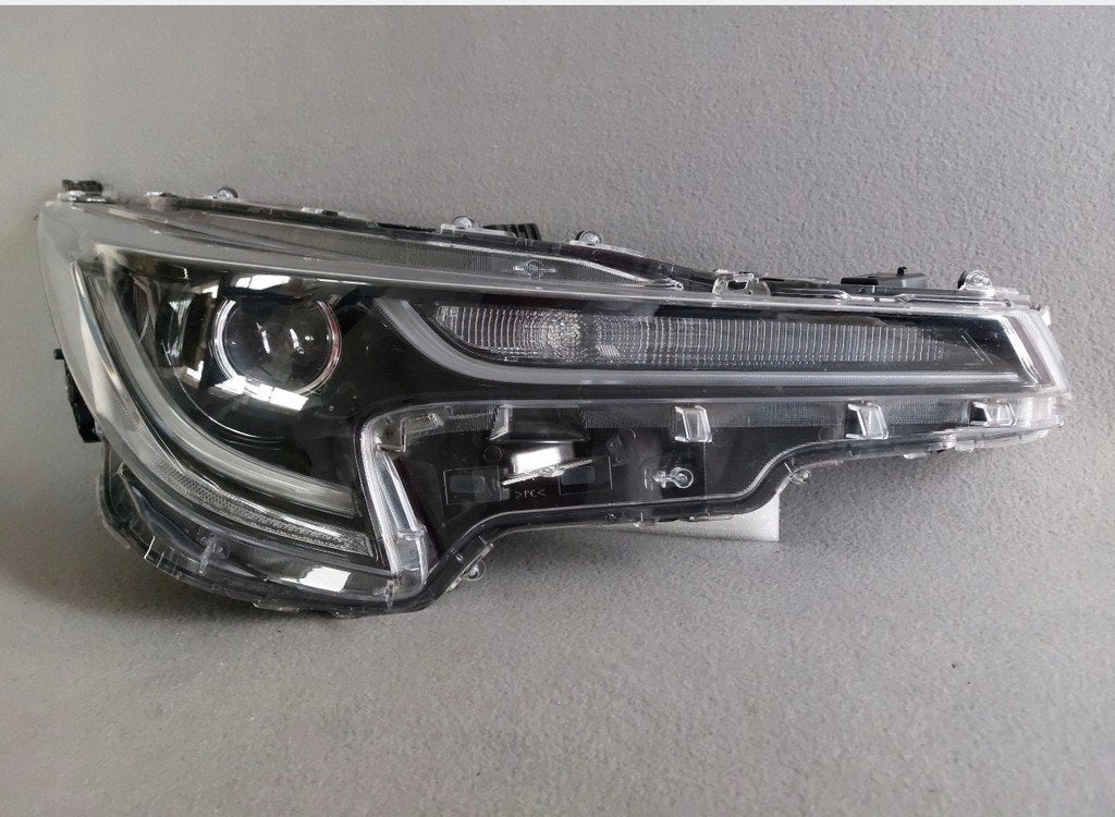 TOYOTA COROLLA Suzuki Swace E21 Koplamp FULL LED 2018- 81110, Gebruikt, Info@suzuki.co.jp, Takatsuka-cho, Chuo-ku 300
432-8611  Hamamatsu