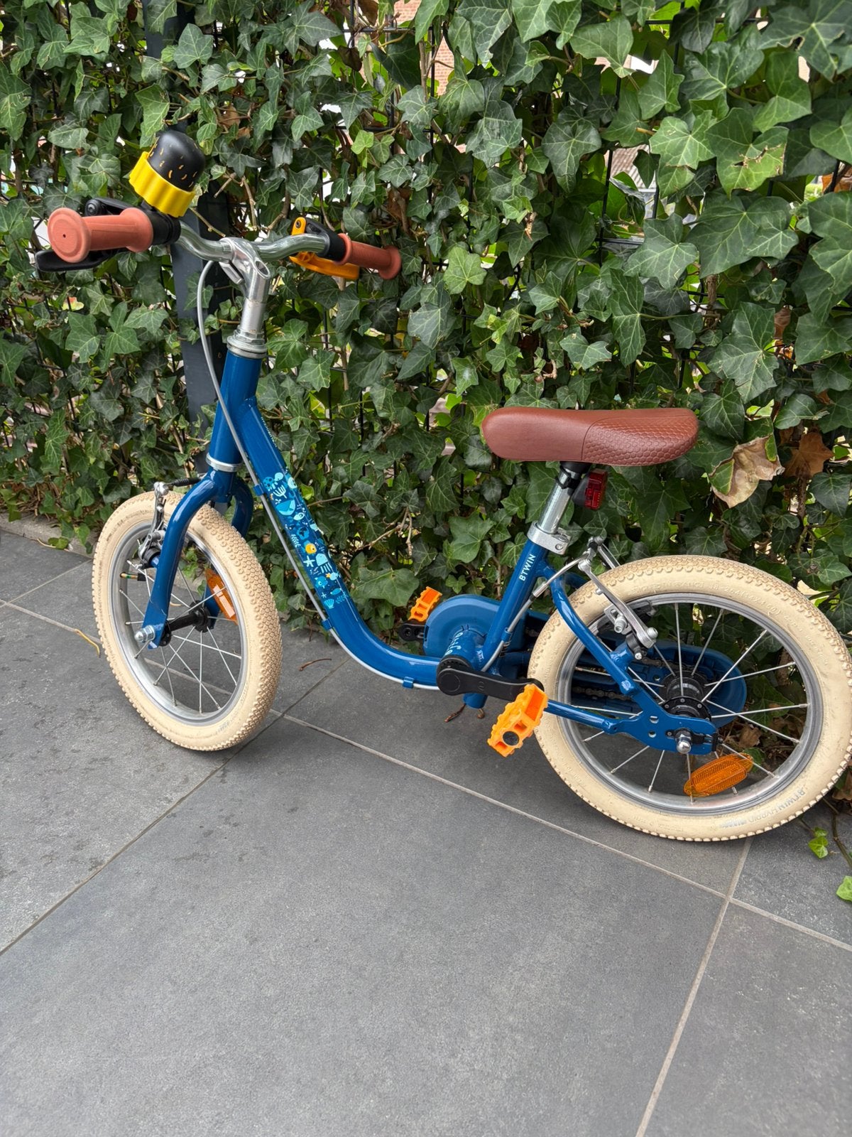 Btwin 2- in 1 kinderfiets/loopfiets, Fietsen en Brommers, Fietsen | Kinderfietsjes, Ophalen, Zo goed als nieuw, Velgrem, Minder dan 16 inch
