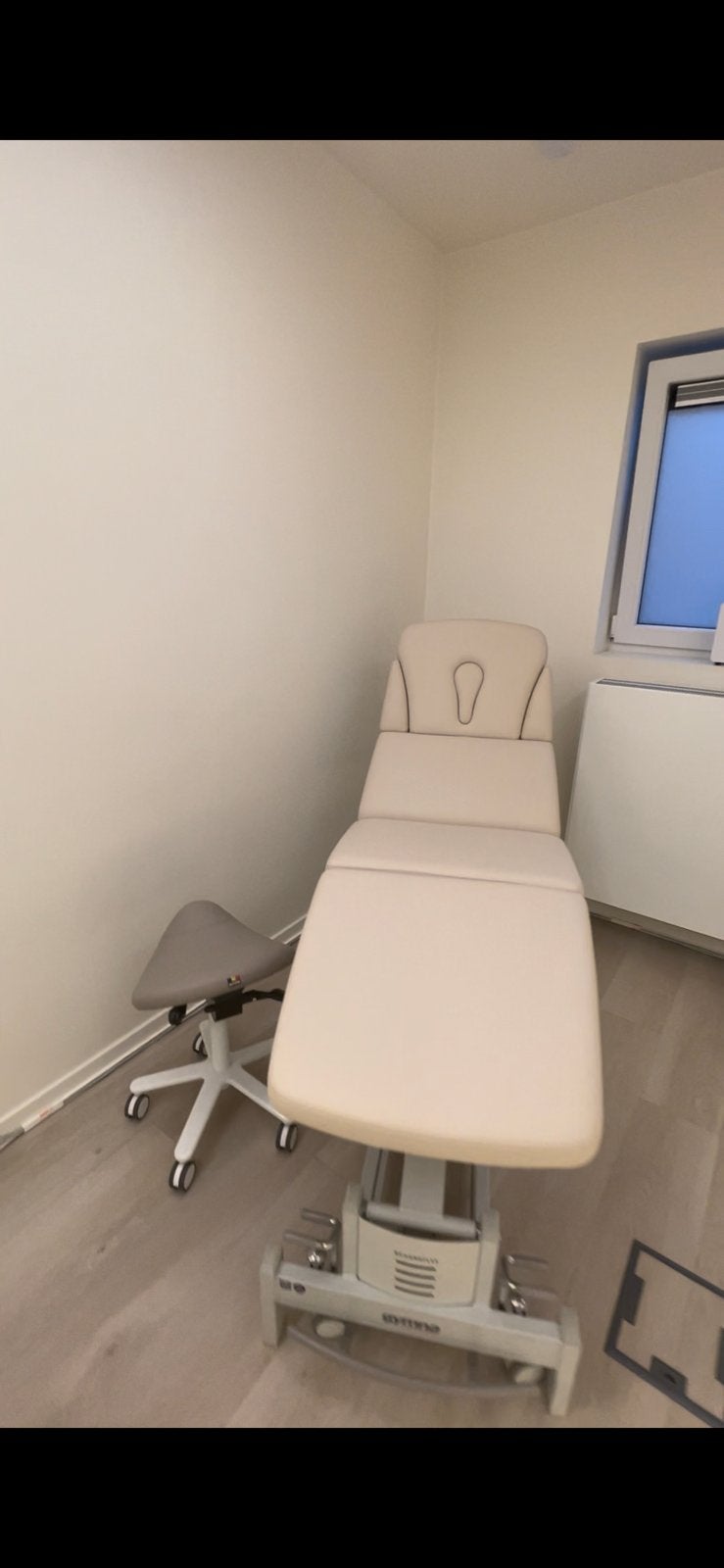 Behandeltafel Gynma Quadroflex Osteo Lux + heating, Ophalen, Gebruikt, Hand- en Voetverzorging