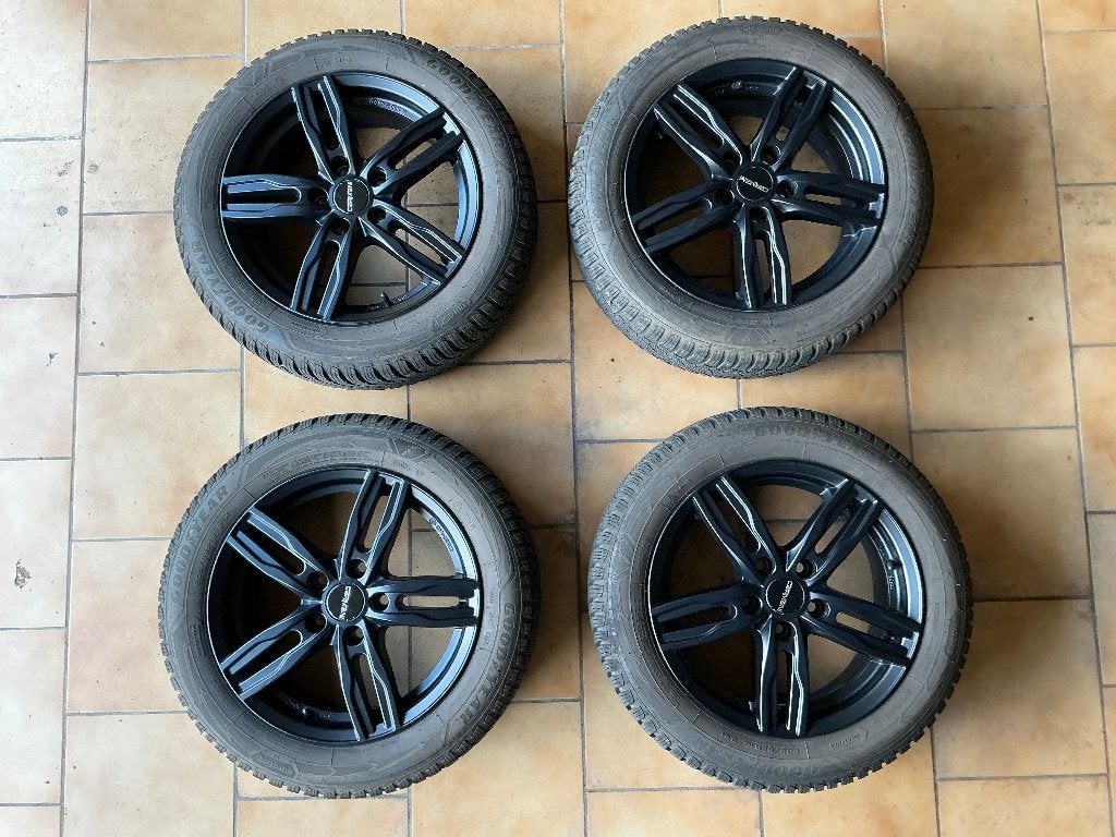 Jantes + pneus goodyear ultragrip 9 Plus 205/55 R16 91H, Pneus hiver, 16 pouces, 205 mm, Pneu(s)