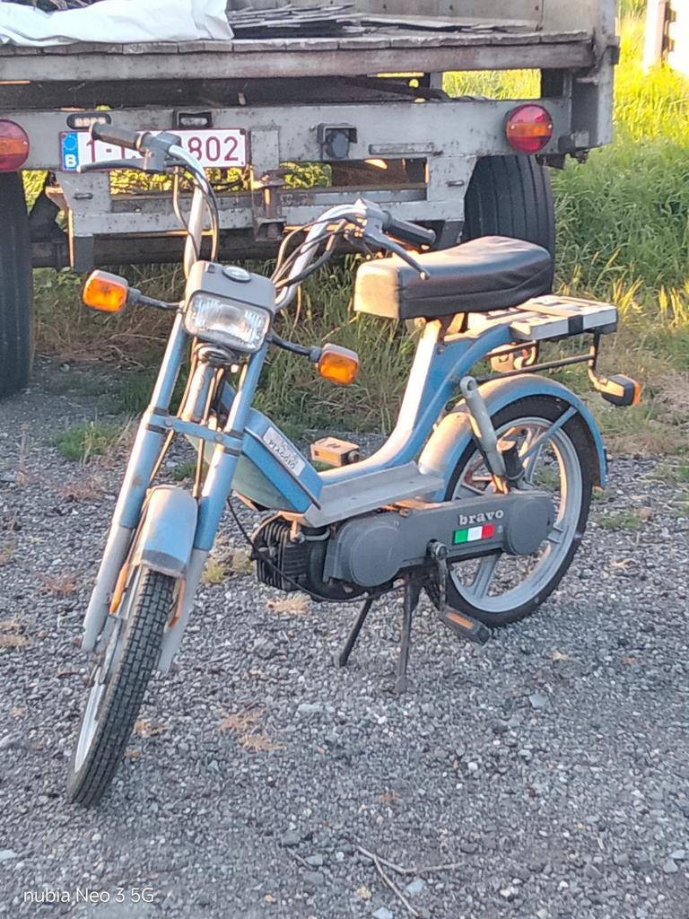 Vespa Bravo, Fietsen en Brommers, Ophalen