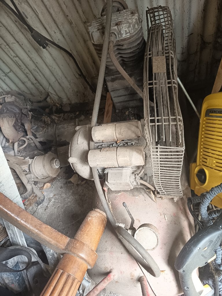 compresseur, Bricolage & Construction, Compresseurs, Enlèvement, 100 litres ou plus, 200 à 400 litres/min, Utilisé