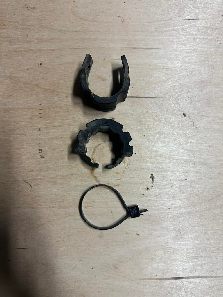 Honda xr 250 tankhouder/silenblock voor motorfietsen, Motoren, Ophalen of Verzenden