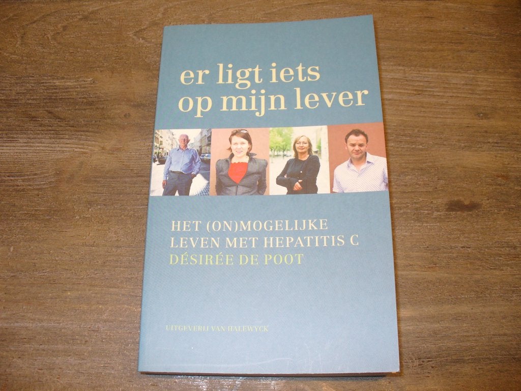 Boek: Er ligt iets op mijn lever, Ophalen of Verzenden, Zo goed als nieuw