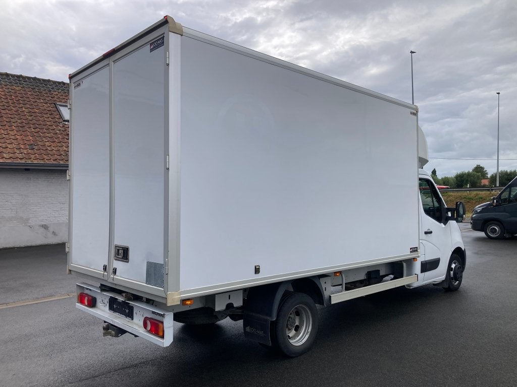 Opel Movano 22 cubique 3500 kg remorque double essieu, Achat, Euro 6, Entreprise, 3 places