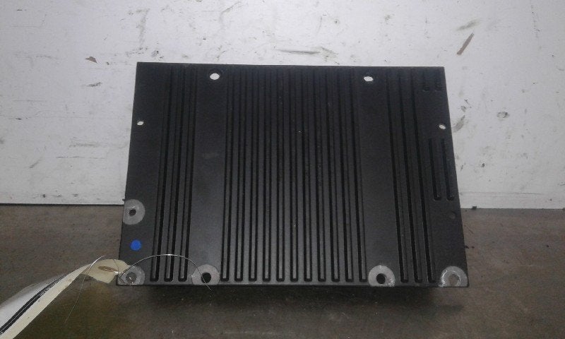 AMPLIFICATEUR AUDIO Volvo V50 (MW) (|31310002|), Utilisé, Volvo