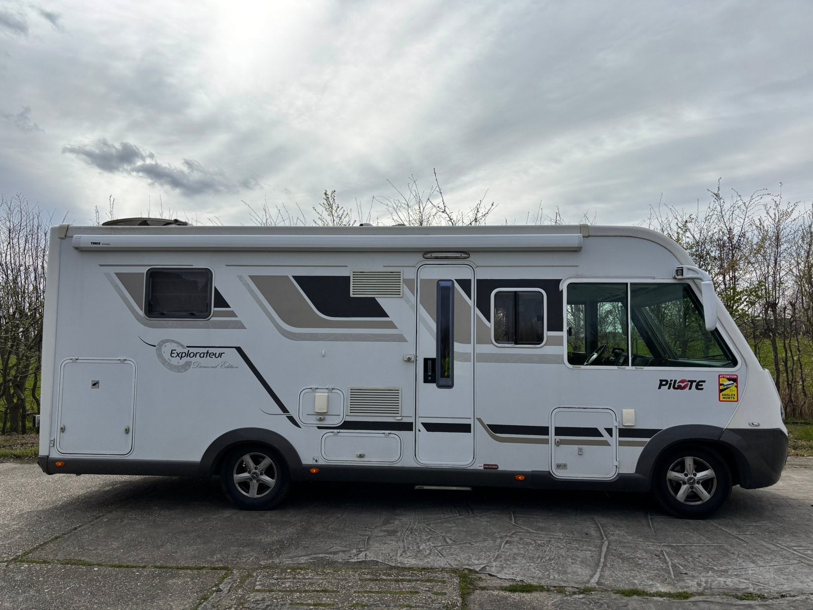 Pilote Explorateur G 742 XLC Diamond Edition (2012), Caravans en Kamperen, Mobilhomes, Fiat, 7 tot 8 meter, Diesel, Particulier