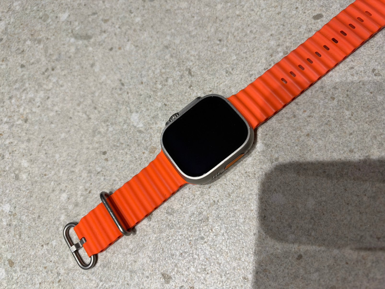Apple Watch Ultra 2 49mm Titanium Orange Ocean Band, Enlèvement, Comme neuf