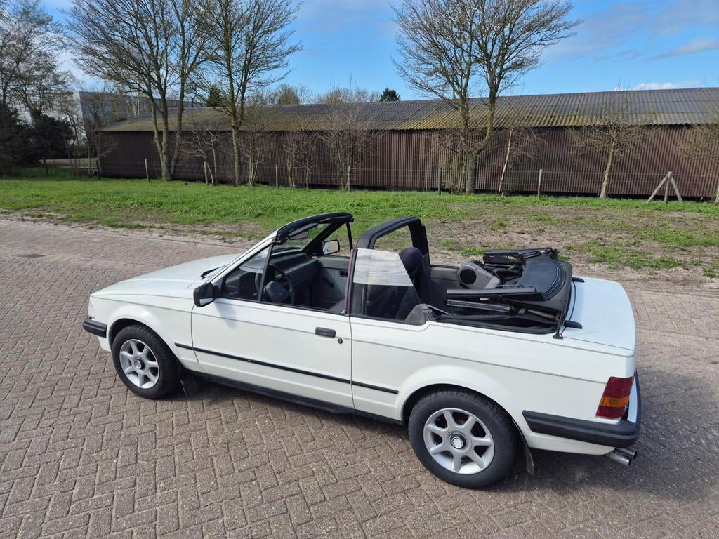 Ford Escort 1.6 cabriolet, Auto's, Cabriolet, Bedrijf, Ford, Te koop