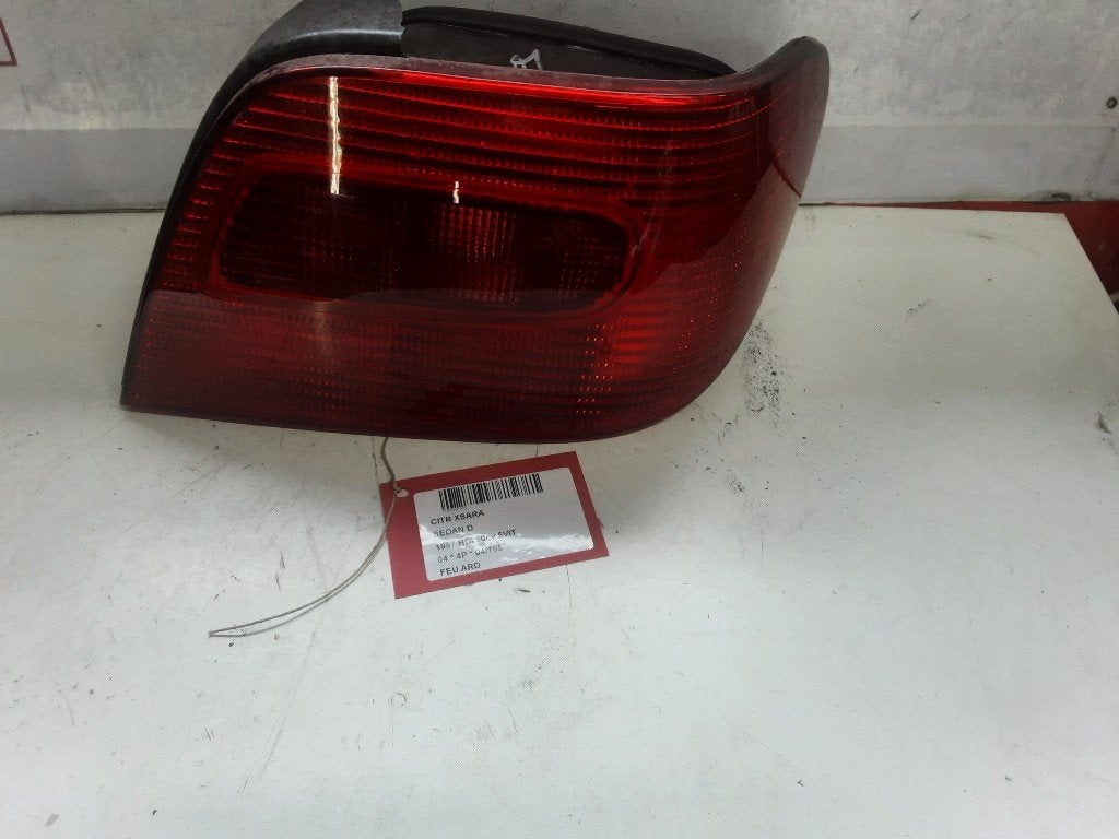 FEU ARRIÈRE DROIT Citroën Xsara (N1) (01-1997/12-2005), Citroën, Mevr. I. Hauben, Utilisé, Rue de l'Espoir 34 34
4030  GRIVEGNÉE, BE