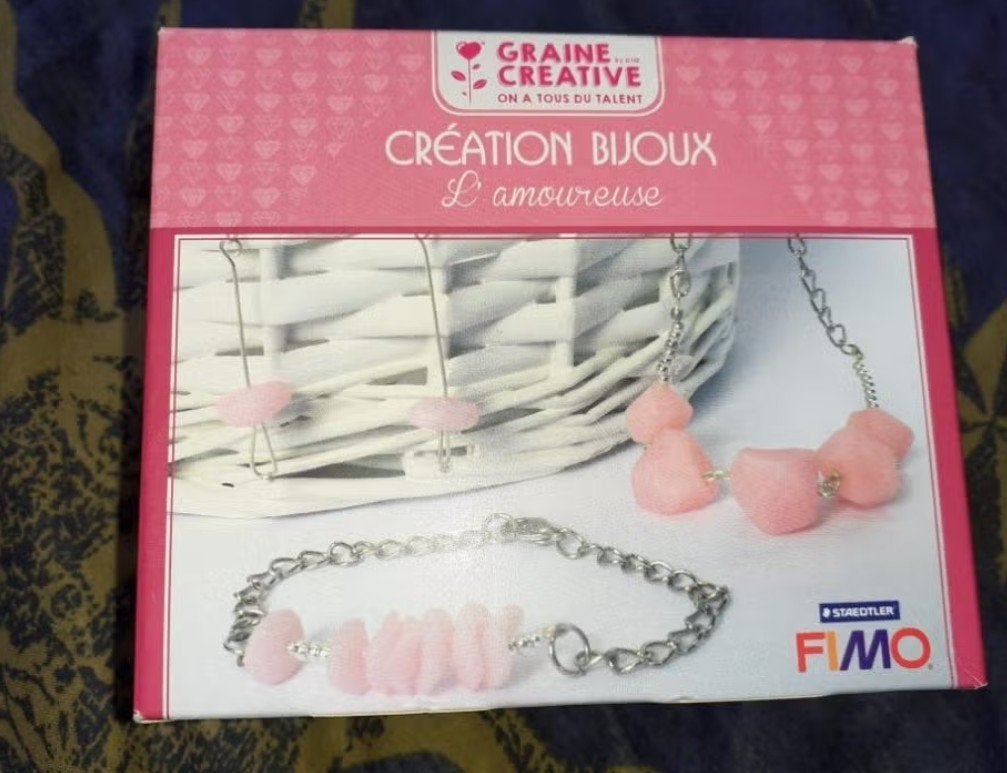 Création bijoux l'Amoureuse, Envoi, Neuf