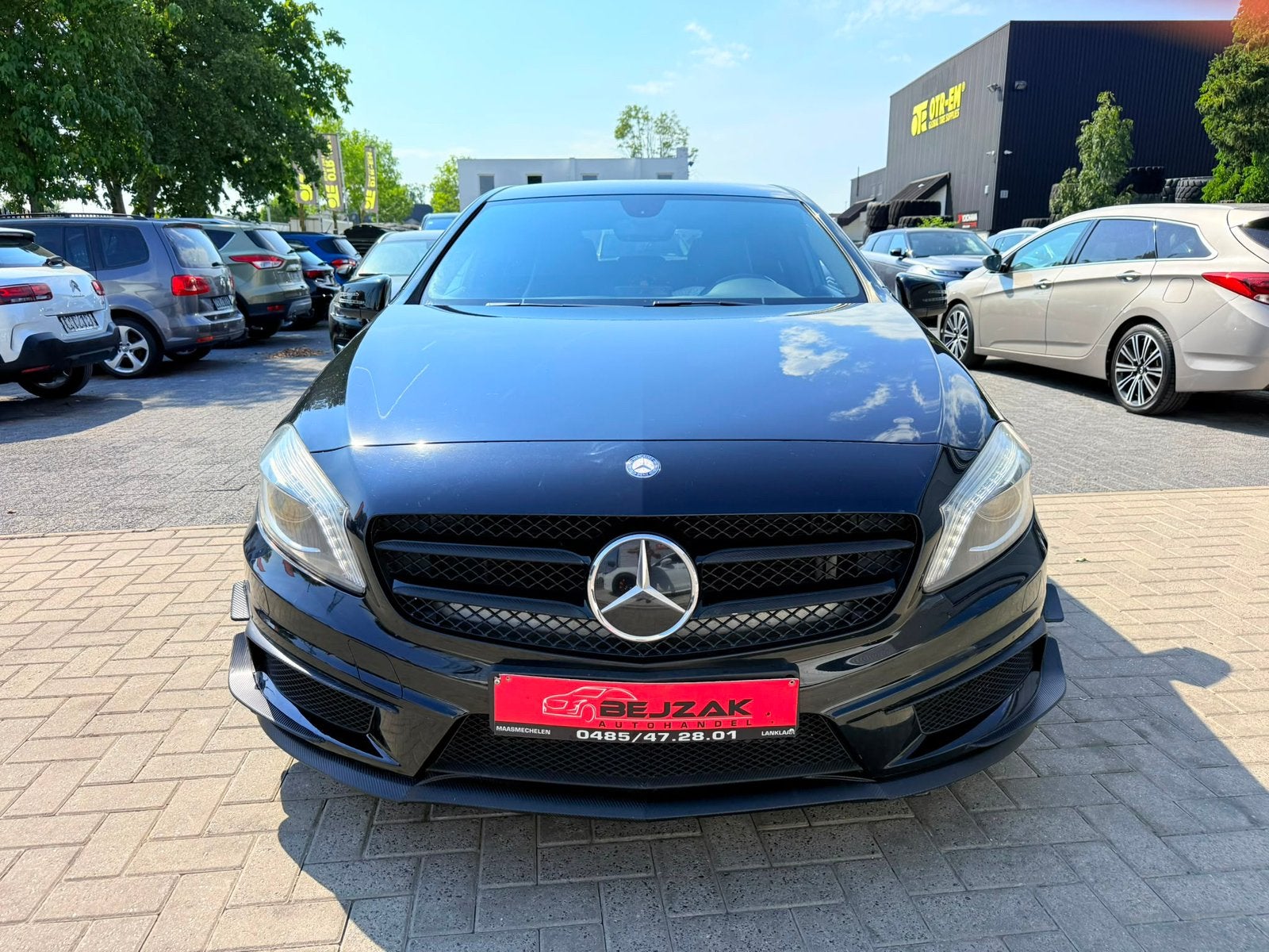 Mercedes A180 Amg-Line 1.6i 2014 1jaar garantie, Autos, Achat, Entreprise, Alcantara, Traction avant