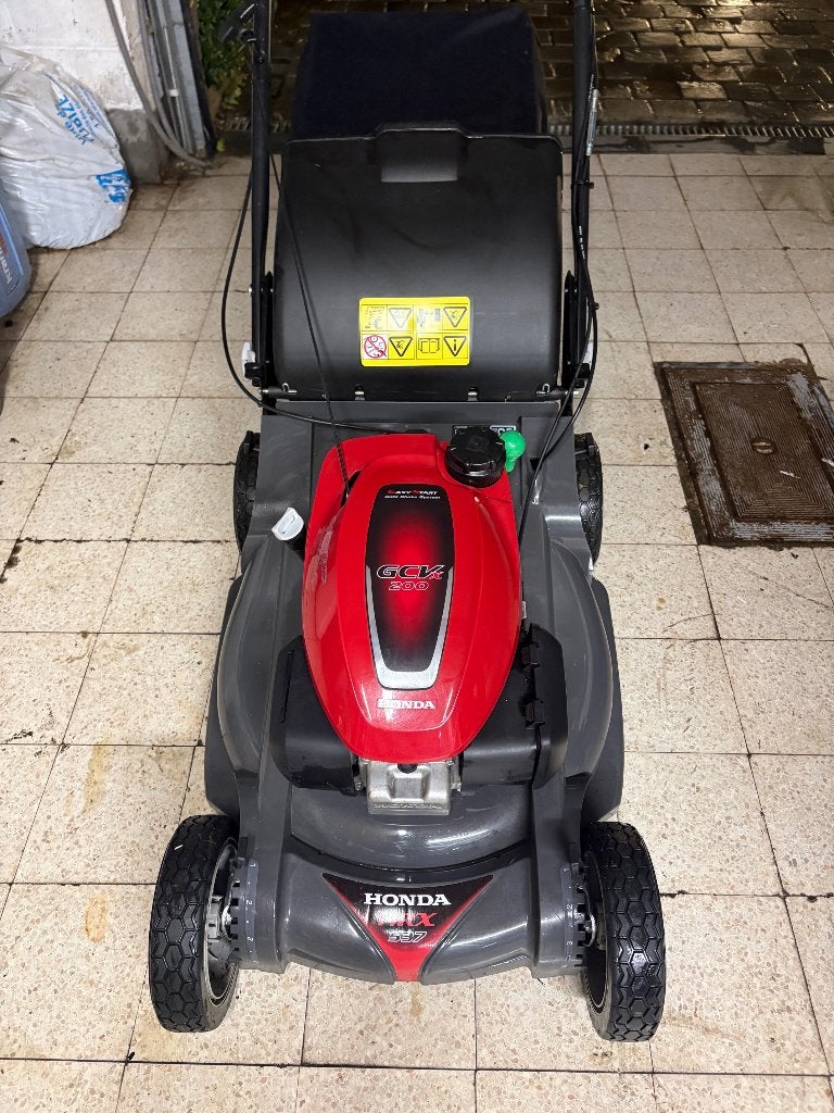 Honda HRX537 COMME NEUF, Jardin & Terrasse, HONDA, Tondeuse rotative, Tondeuses à gazon à essence, Comme neuf