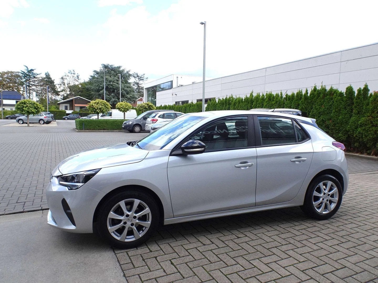 Opel Corsa 1.2i 5d. Edition CAMERA,CARPLAY,NAVI,CRUISE,BLUET, Auto's, Opel, Stof, 1199 cc, Bedrijf, 5 deurs