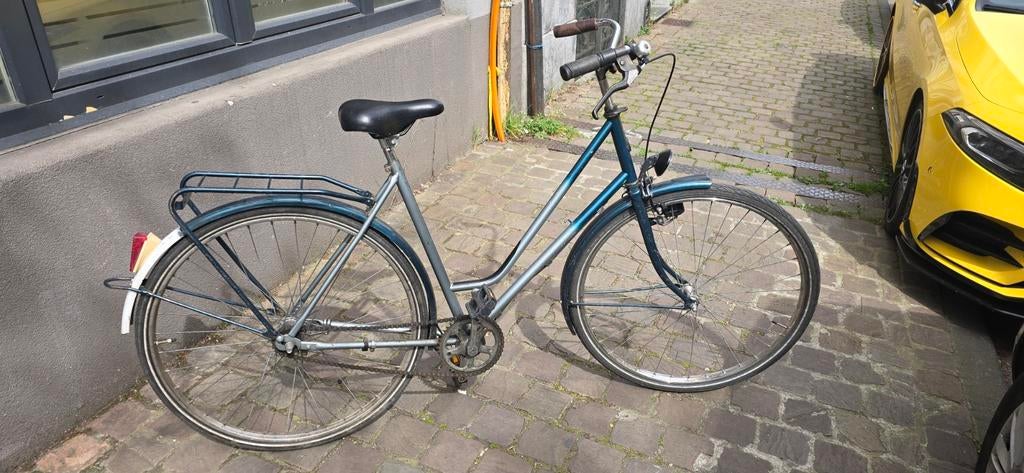 Velo de ville, marque, Sparta, tres bon etat, 30 euros, Sparta