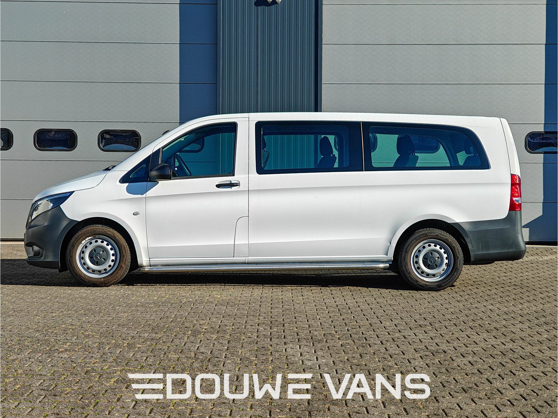 Mercedes-Benz Vito L3 110 Tourer 2-2-2-3 Opstelling Airco Op, Autos, 75 kW, Achat, Entreprise, 2 places