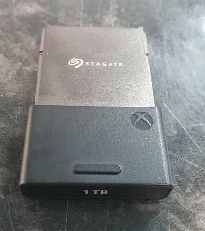 Seagate storage expansion xbox 1 tb, Enlèvement, Comme neuf
