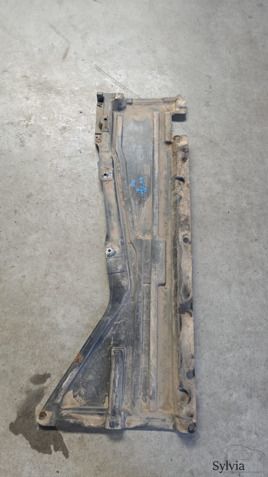 Bodemplaat onderplaat rechts BMW X5 / X6 E70 E71 51757158404, Gebruikt, -, -, Ophalen of Verzenden