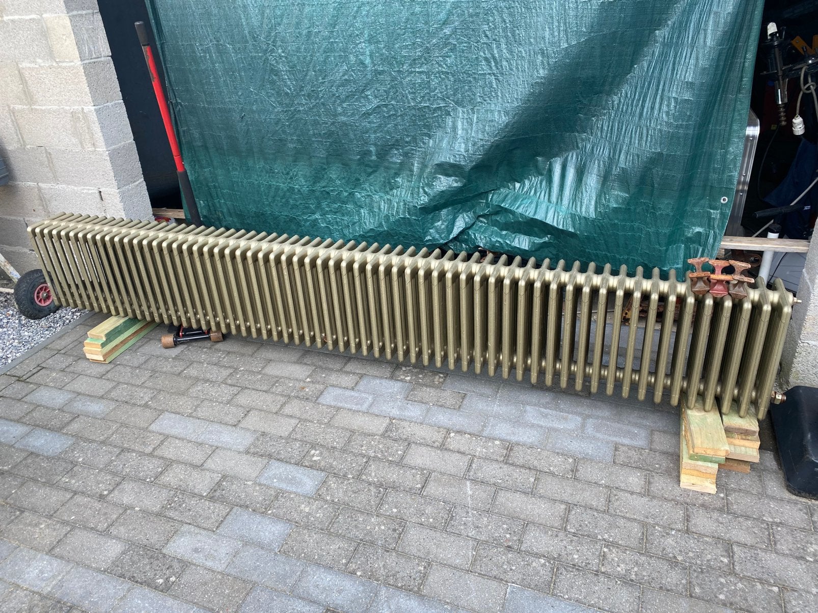 Lot fonte radiatoren, Ophalen, Gebruikt