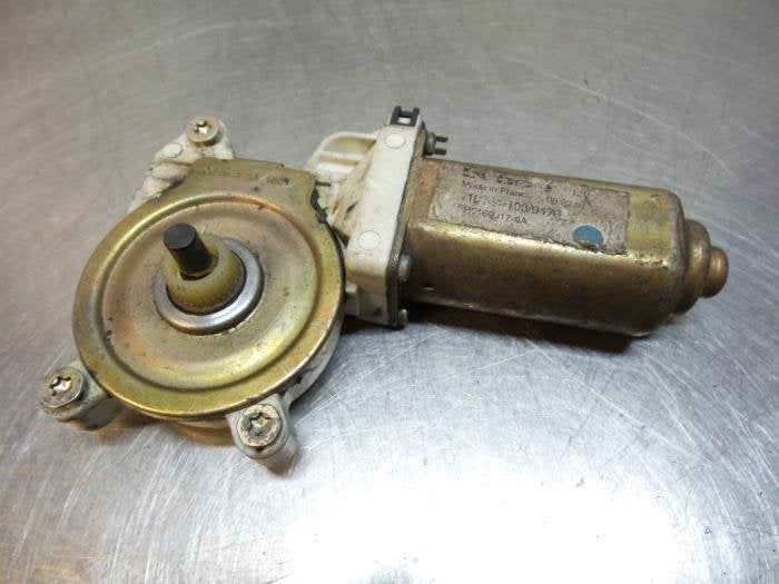 Moteur de vitre portière d'un Landrover Freelander, Land Rover, -, 3 mois de garantie, Utilisé