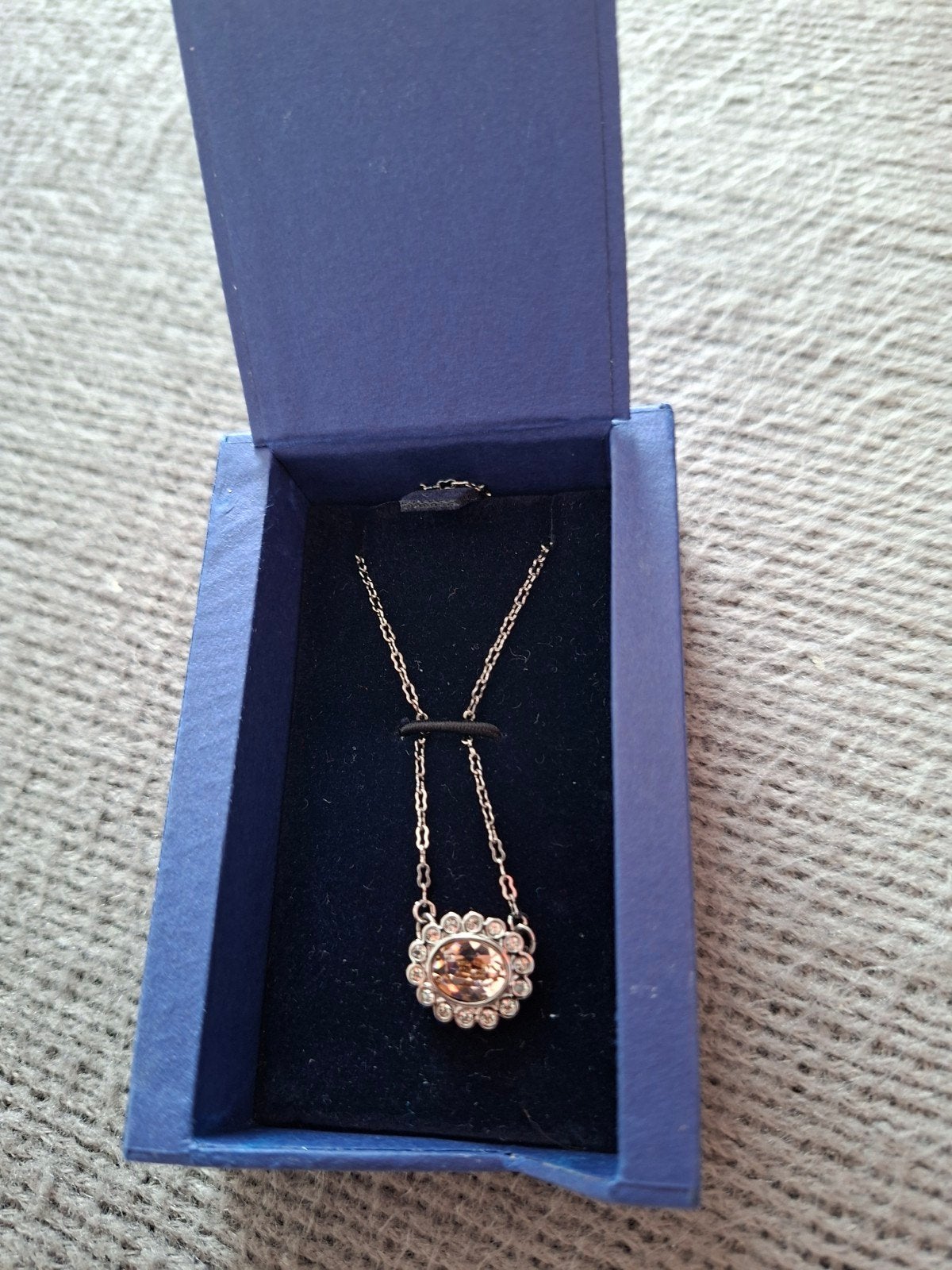 Swarovski ketting, Ophalen of Verzenden