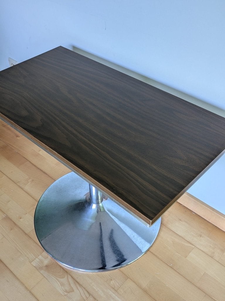 Vintage tafel met chromen voet, Antiek en Kunst, Ophalen
