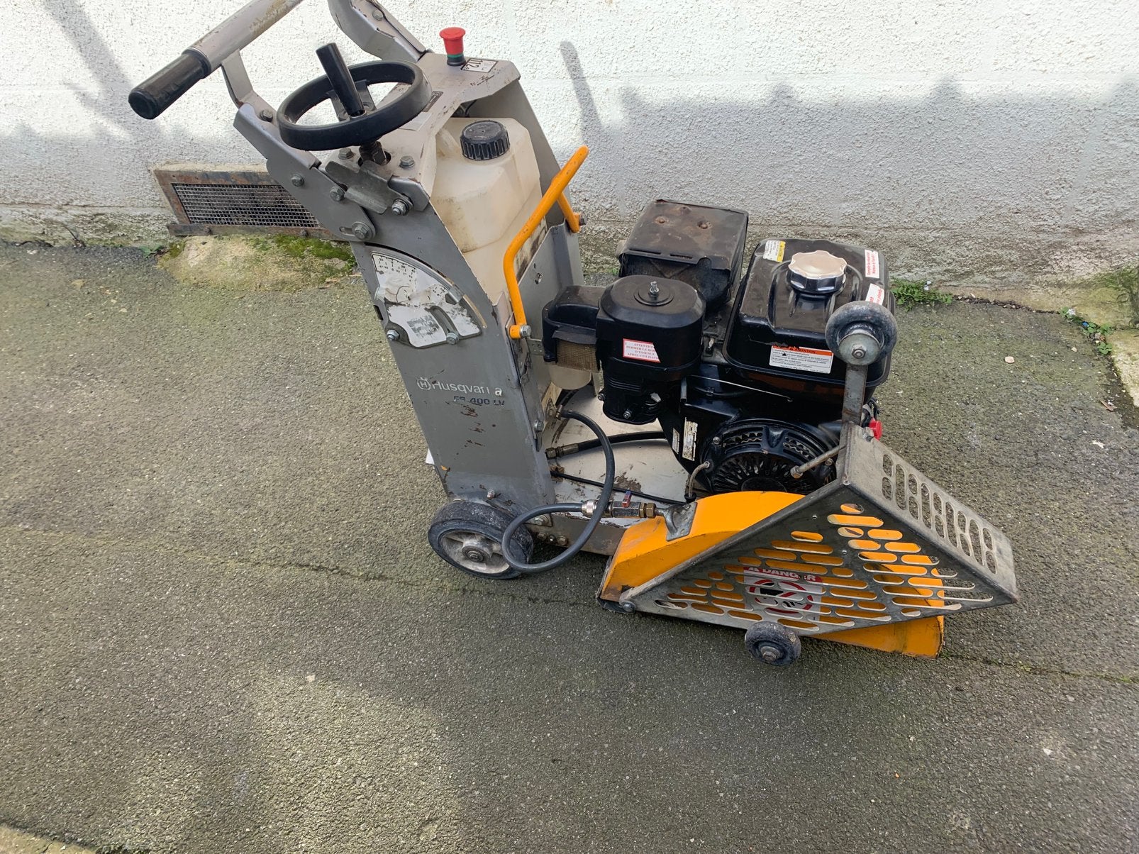 HUSQVARNA vloerzaag, Doe-het-zelf en Bouw, Ophalen, Gebruikt