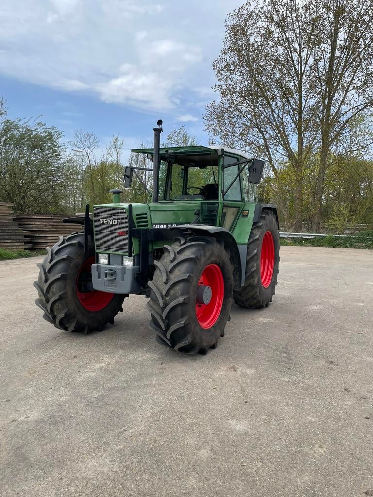 Fendt 311 lsa turbomatik met frontlader, Enlèvement, Fendt