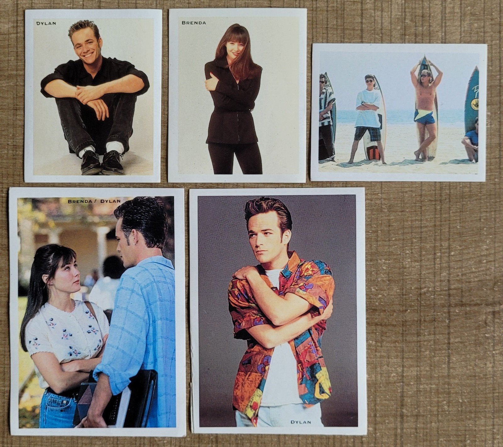 Beverly Hills 90210: 5 oude stickers, Verzamelen, Ophalen of Verzenden, Zo goed als nieuw, Film, Tv of Omroep