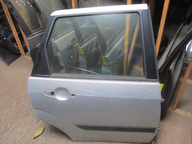PORTIER RECHTS ACHTER Ford Focus 1 Wagon (01-1998/11-2004), Gebruikt, Deur, Achter, Henry-Ford-Straße  1
50735  Köln, DE