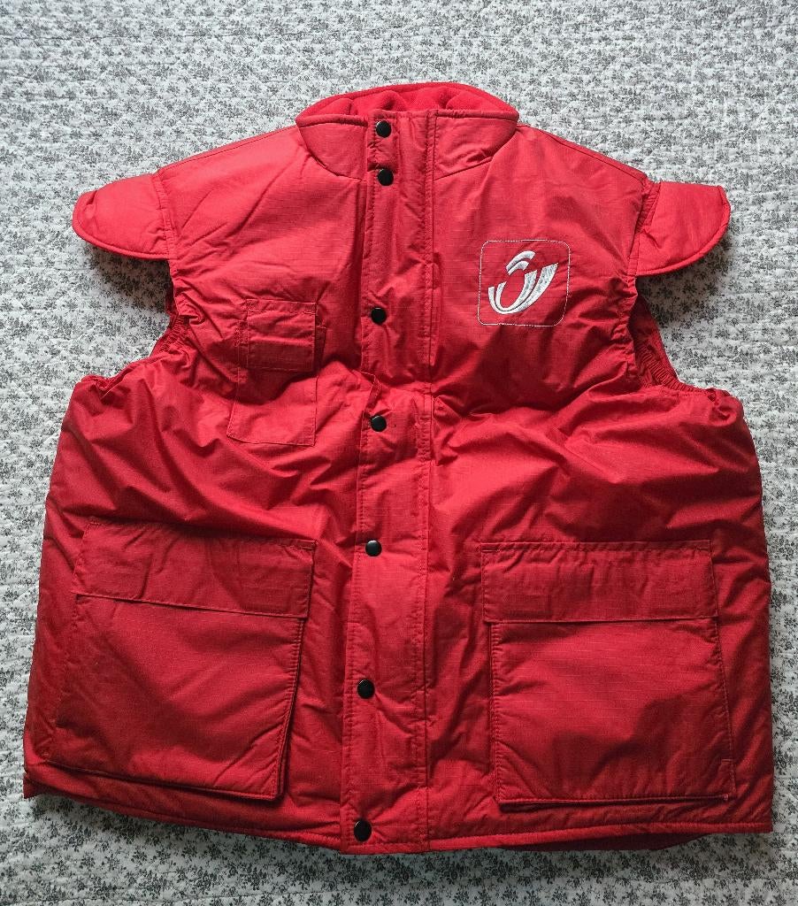 Bodywarmer Post, Kleding | Heren, Bodywarmers, Nieuw, Rood, Ophalen of Verzenden