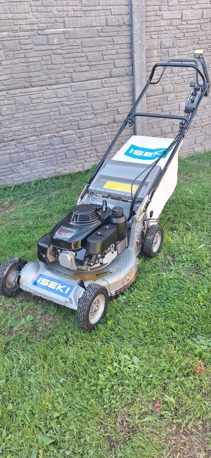 Tondeuse Iseki Pro,Honda GXV160, Enlèvement