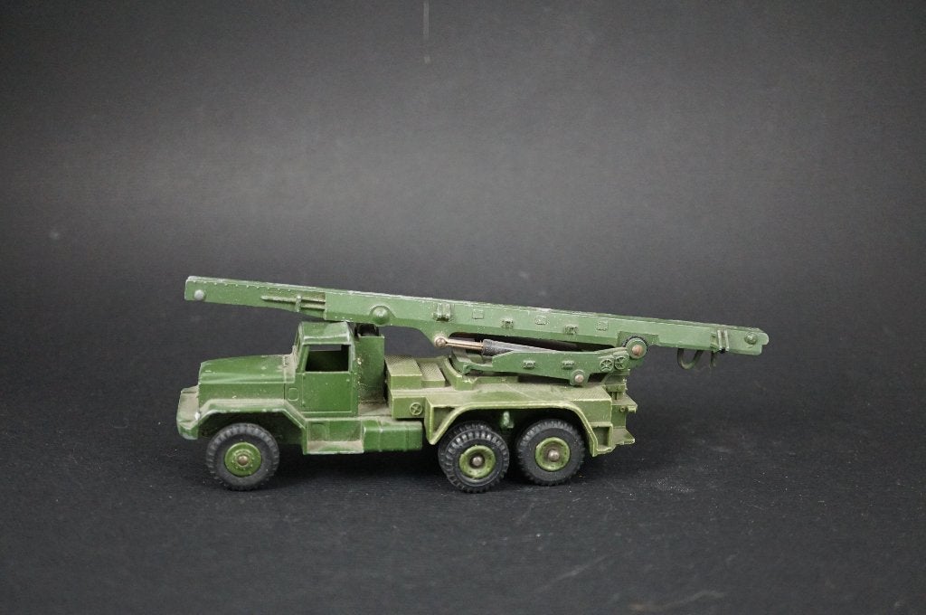 Lance-roquettes Honest John de Dinky Toys - Vintage, Antiquités & Art, Enlèvement ou Envoi