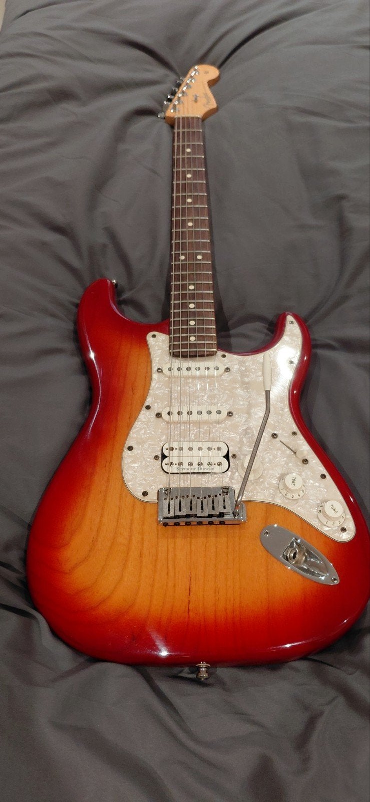 Fender stratocaster lonestar hss, Enlèvement, Fender