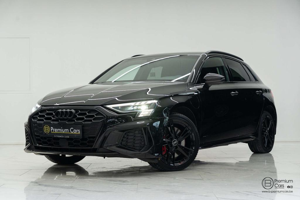 Audi A3 45 TFSI e S-Line! PHEV! Black pack! ACC, Navi, Camer, Auto's, Automaat, Gebruikt, 4 cilinders, 5 deurs