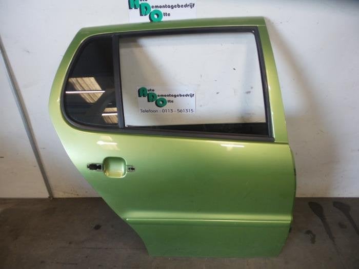 Portière 4portes arrière droite d'un Volkswagen Polo (Polo, Volkswagen, -, Utilisé, Porte