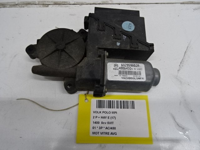 MOTEUR LEVE VITRE ELECTRIQUE AVANT GAUCHE Polo III (6N2), Autos : Pièces & Accessoires, Carrosserie & Tôlerie, Volkswagen, Avant