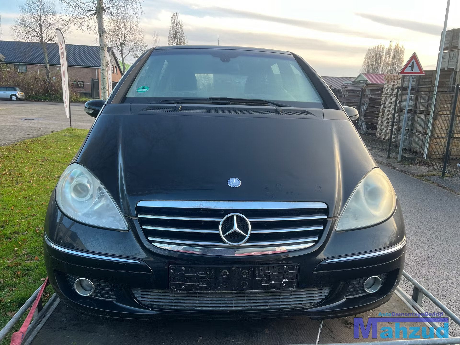 MERCEDES A KLASSE W169 170 Zwart 160 Onderdelen demontage, Gebruikt, Mercedes-Benz AG, Mercedes-Benz, Mercedesstrasse 120
70372  Stuttgart, DE