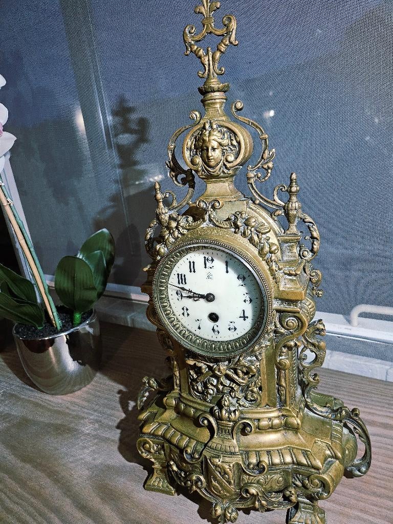 Zeer decoratief – uniek model, Antiek en Kunst, Antiek | Klokken, Ophalen