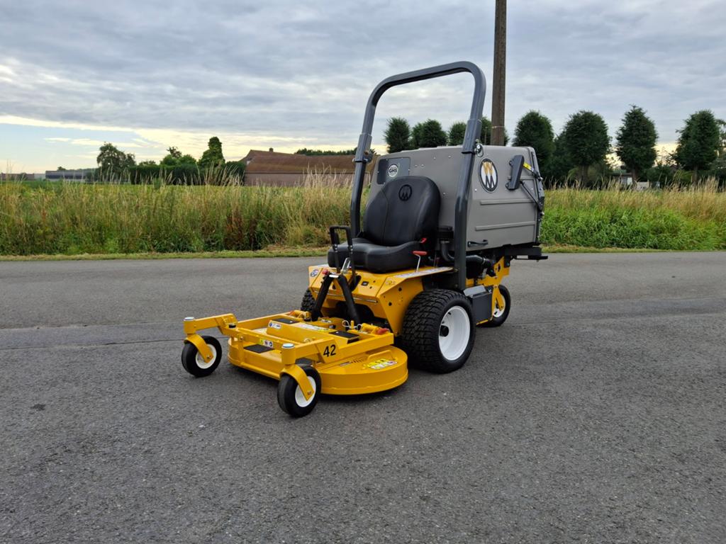 Frontmaaier zeroturn Walker MC 23i - 23PK DEMO - 20H, Enlèvement, Bac de ramassage