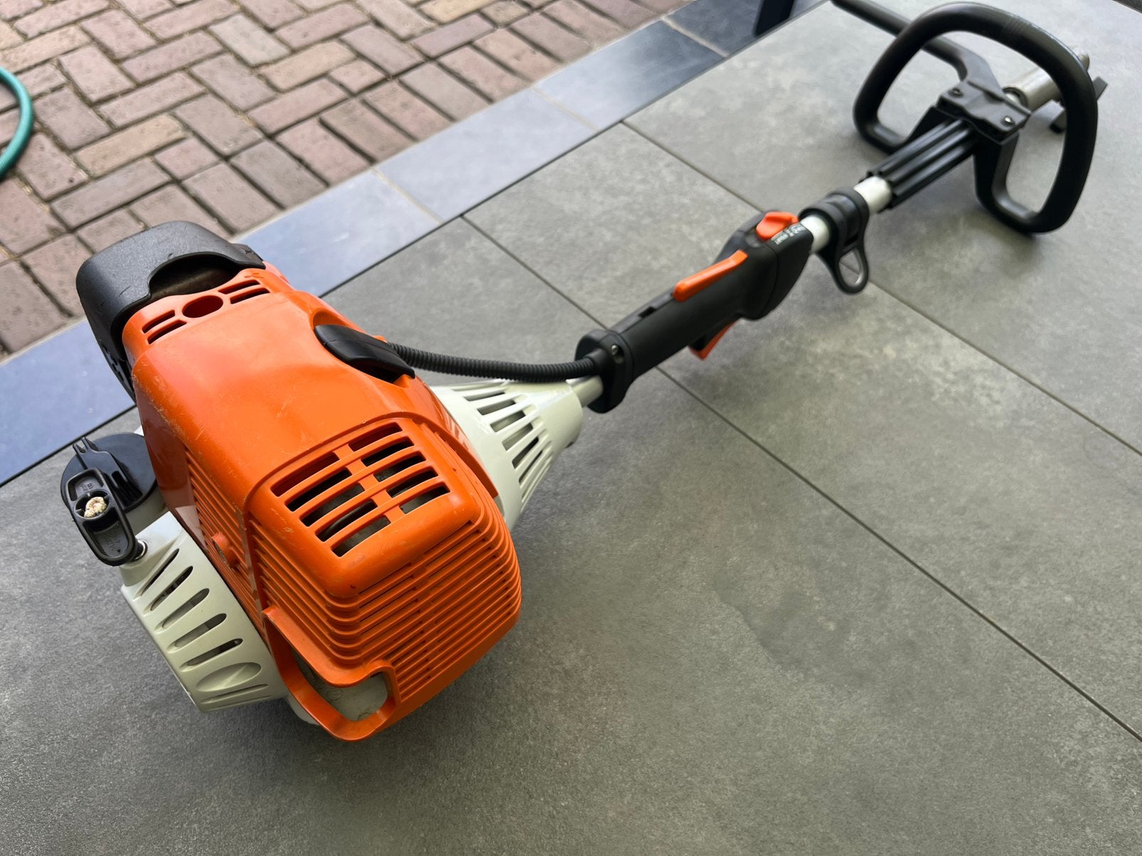 Stihl combie km 130r, Tuin en Terras, Heggenscharen, Ophalen, Zo goed als nieuw