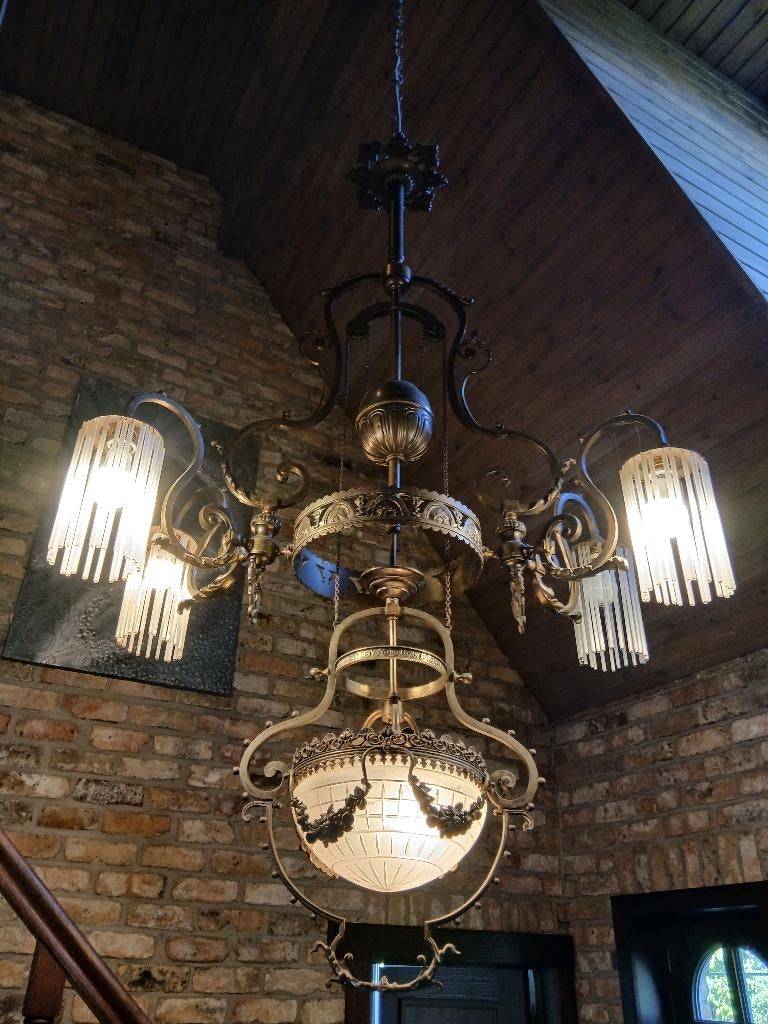 imposante antieke luchter, Ophalen