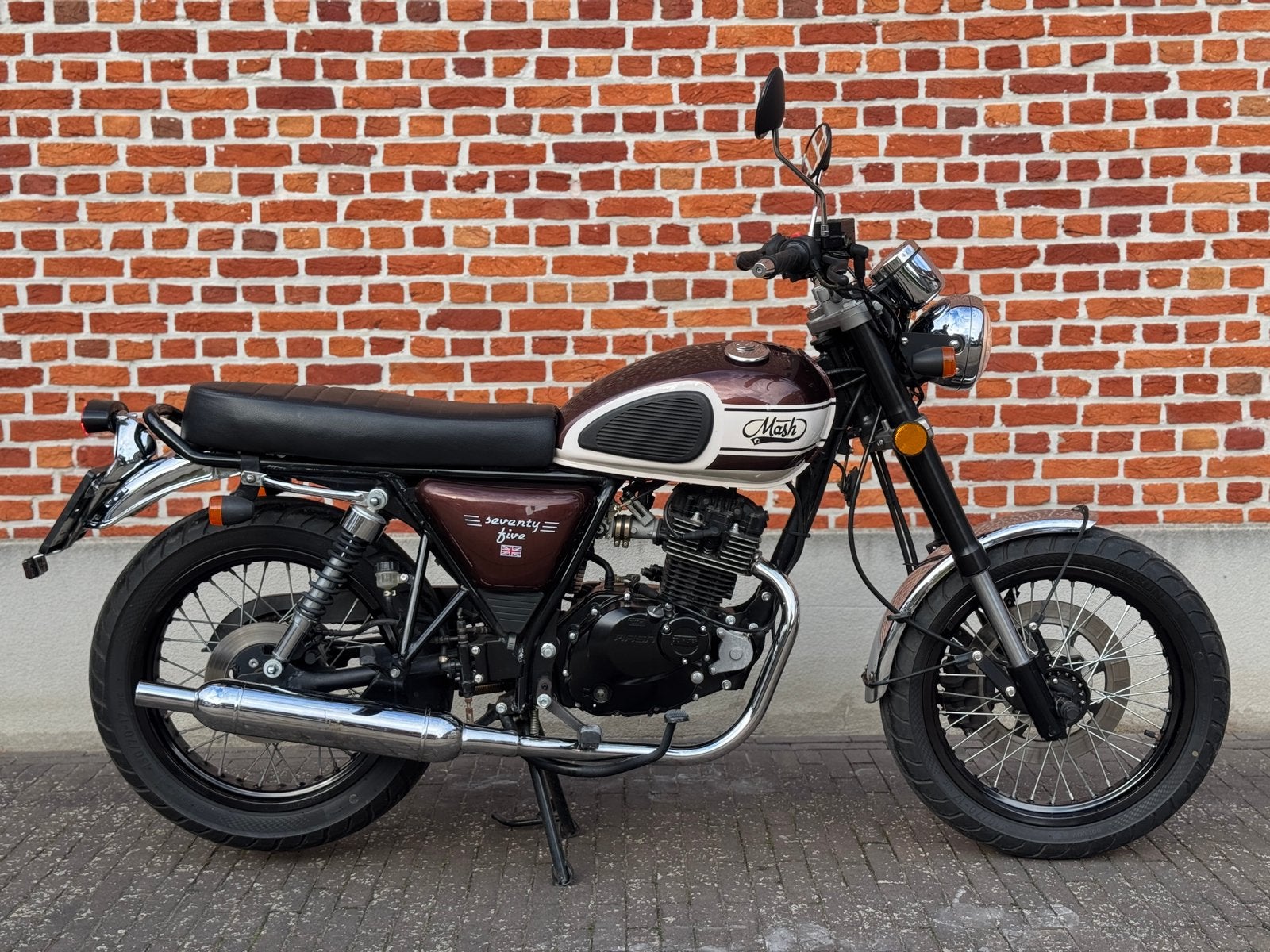 Mash Seventy Five 125cc - zeer proper - 5188km, Motoren, Occasion, Bedrijf, Overig, 11 kW of minder