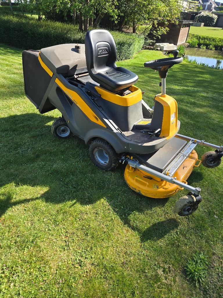 Zitmaaier, Démarrage électrique, Stiga, Enlèvement, 120 cm ou plus