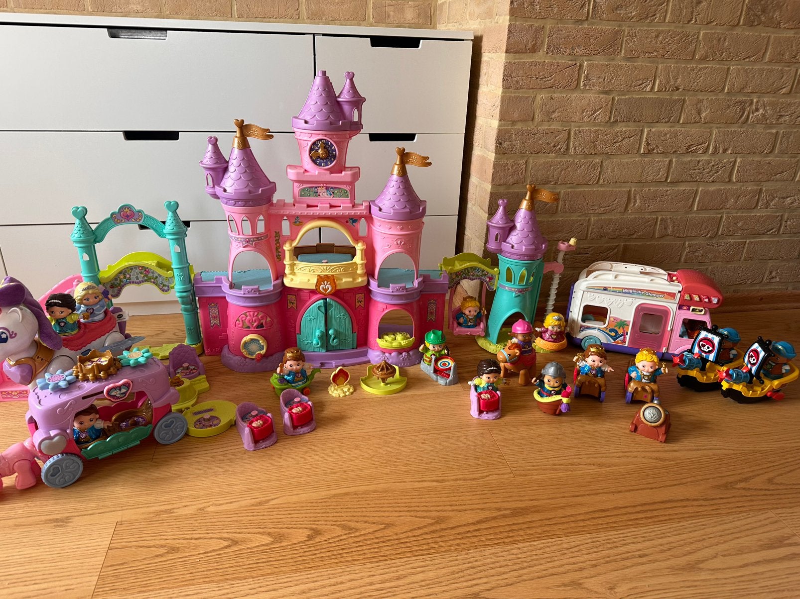 Vtech Vrolijke Vriendjes groot lot kasteel, Enlèvement, Utilisé