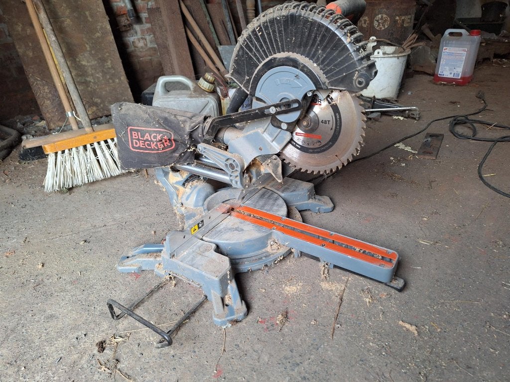 afkort cirkelzaag black & decker, Ophalen, Gebruikt, Afkortzaag